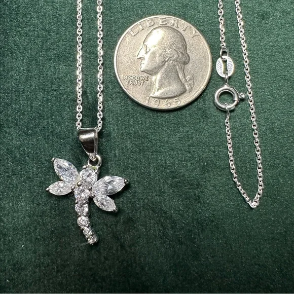 Sterling silver dragonfly pendant necklace - Picture 2 of 7
